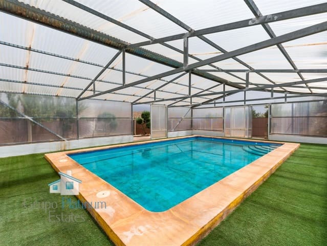 4 makuuhuone Huvila myytävänä paikassa Huéneja - 150 000 € (Ref: 9994843)