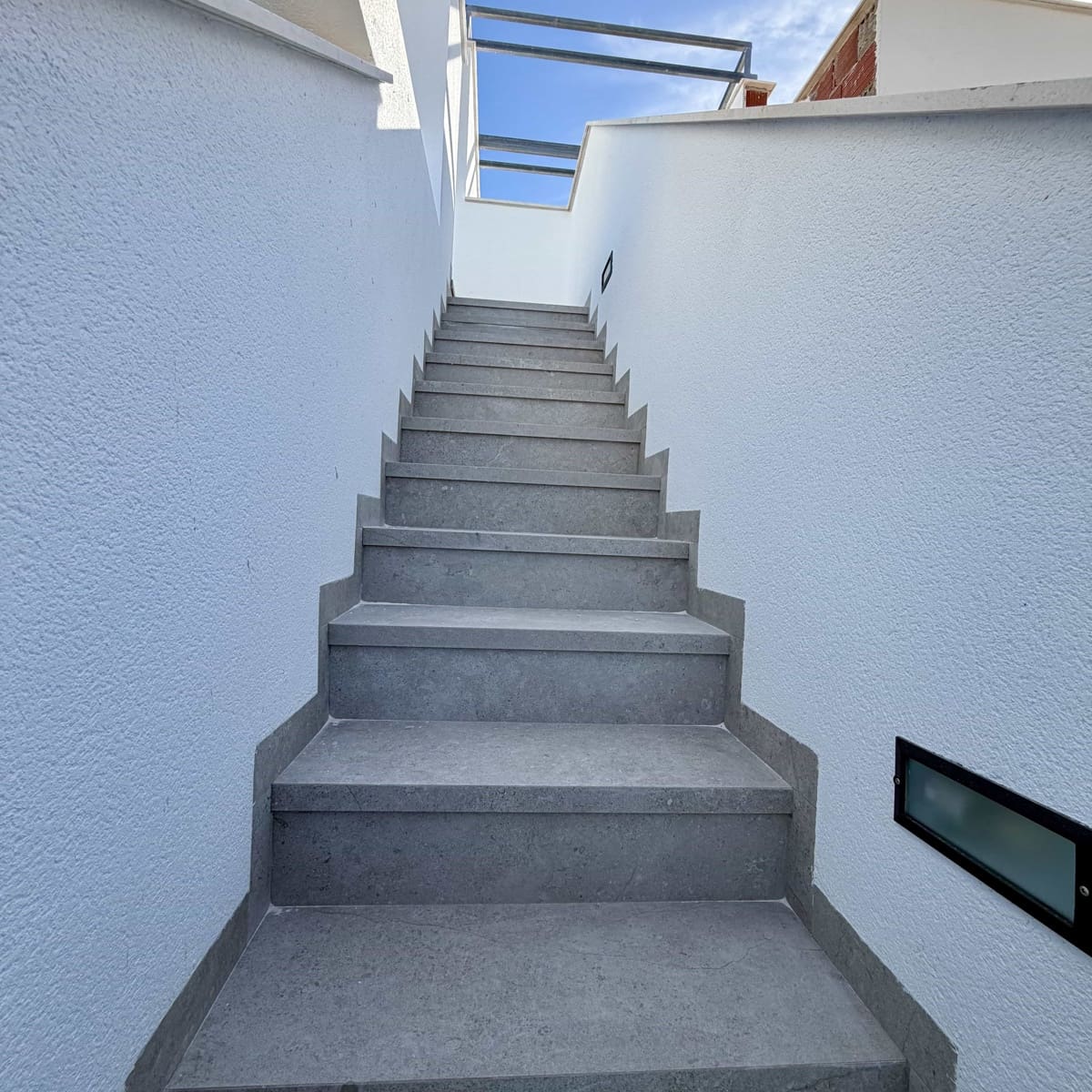 2 bedroom Apartment for sale in Algorfa with pool garage - € 290,000 (Ref: 10050376)