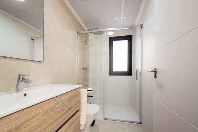 Adosado de 3 habitaciones en Cox en venta con piscina garaje - 245.000 € (Ref: 10060888)
