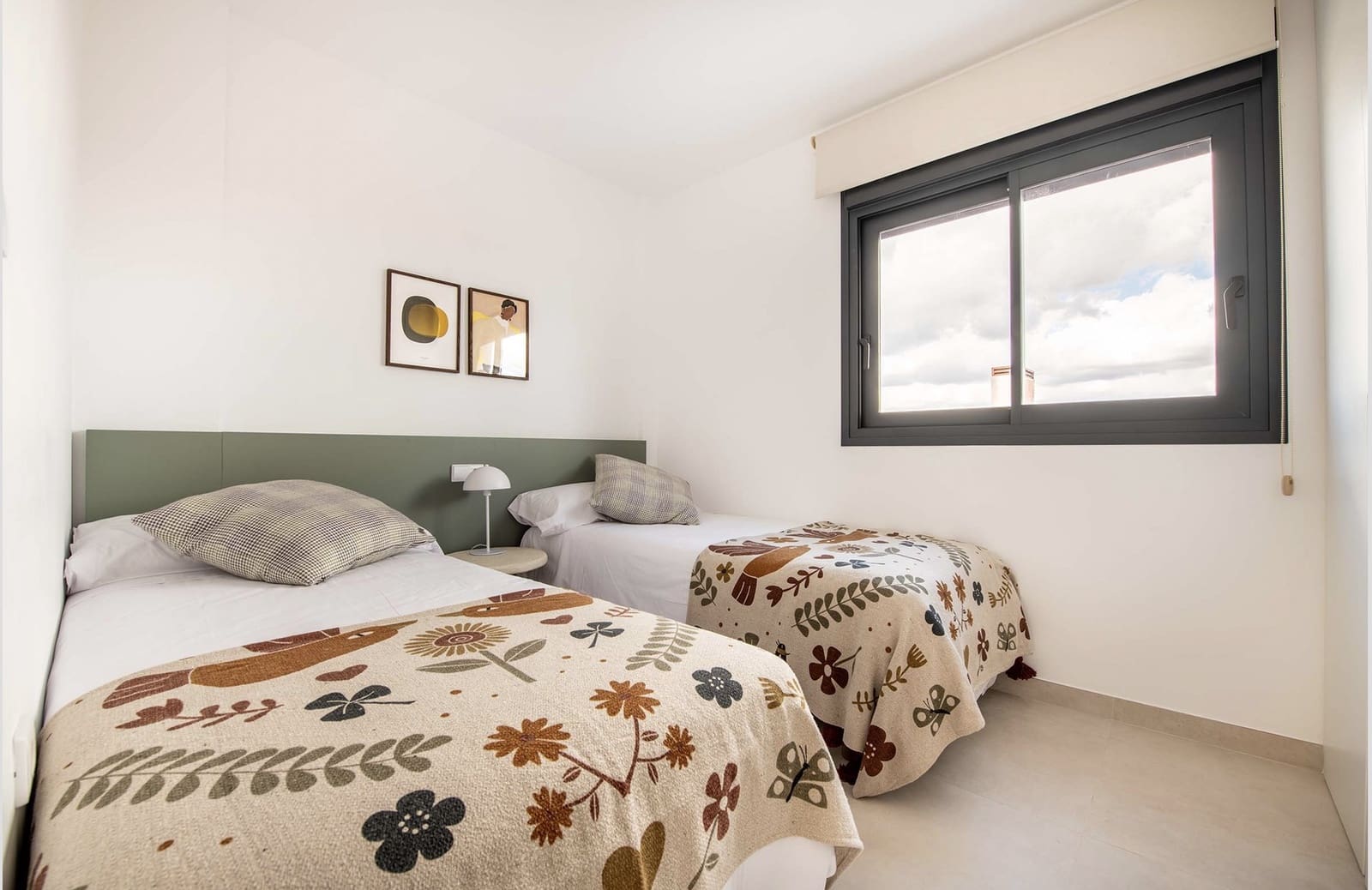 3 Zimmer Reihenhaus zu verkaufen in Cox mit Pool Garage - 245.000 € (Ref: 10060888)