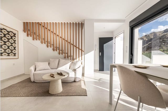 Adosado de 3 habitaciones en Cox en venta con piscina garaje - 245.000 € (Ref: 10060888)