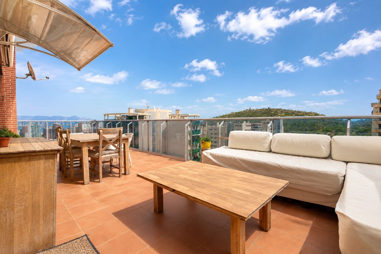 2 soverom Penthouse til salgs i La Villajoyosa / Vila Joiosa med svømmebasseng garasje - € 358 000 (Ref: 10008311)