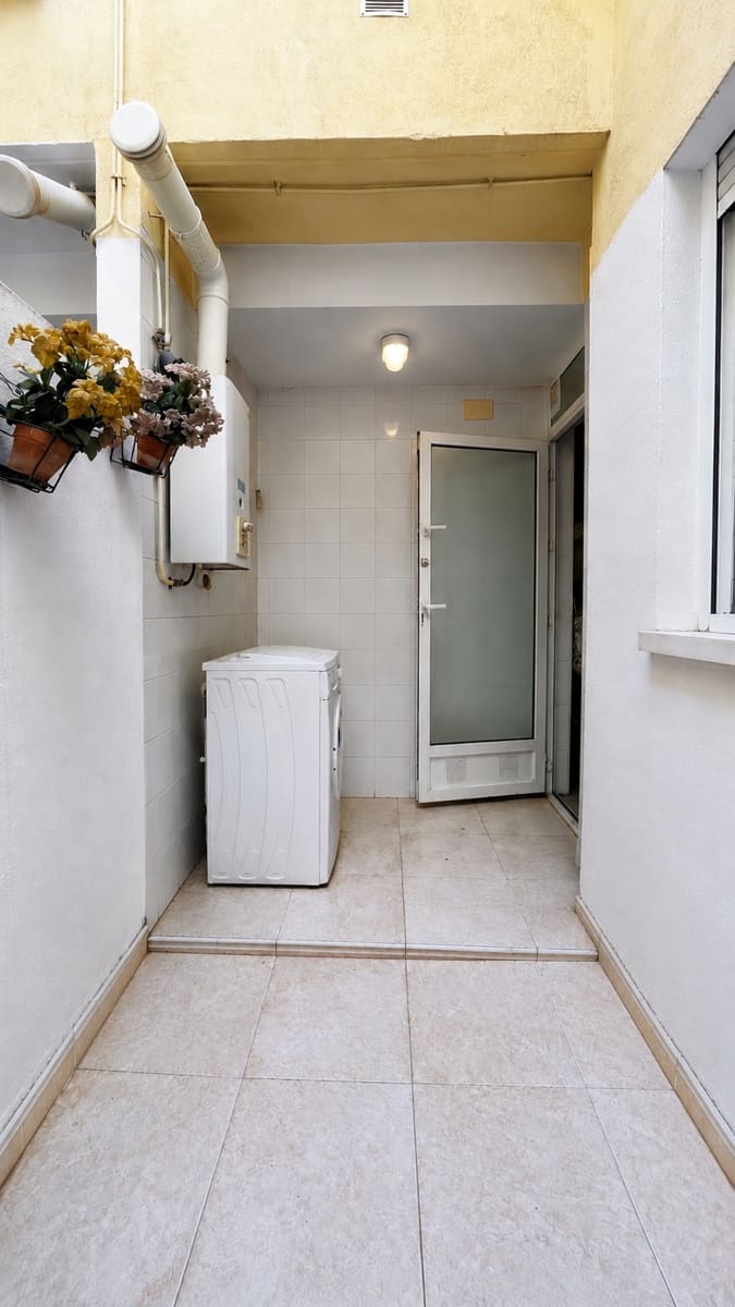 Apartamento de 2 habitaciones en Alfaz del Pi / L'Alfàs del Pi en venta con garaje - 195.000 € (Ref: 10017048)
