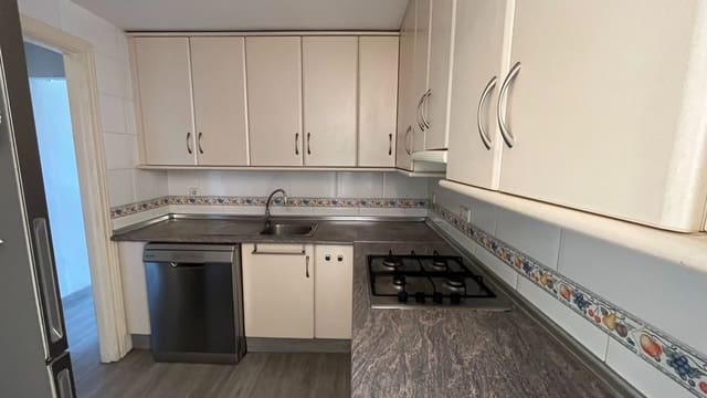 Apartamento de 2 habitaciones en Alfaz del Pi / L'Alfàs del Pi en venta con garaje - 195.000 € (Ref: 10017048)