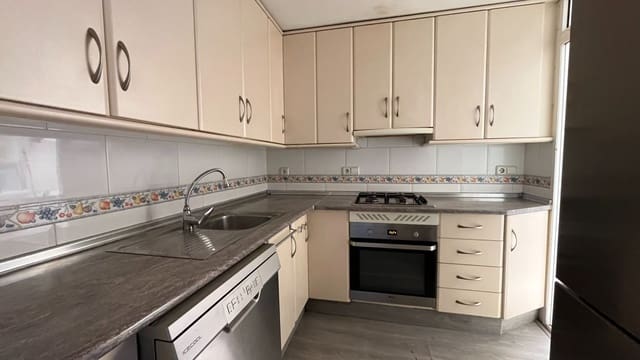 Apartamento de 2 habitaciones en Alfaz del Pi / L'Alfàs del Pi en venta con garaje - 195.000 € (Ref: 10017048)