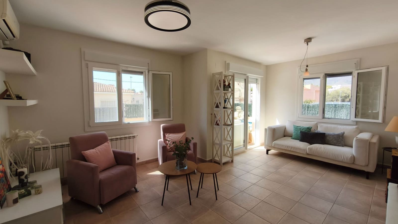 3 Zimmer Villa zu verkaufen in La Nucia mit Pool Garage - 460.000 € (Ref: 10061266)