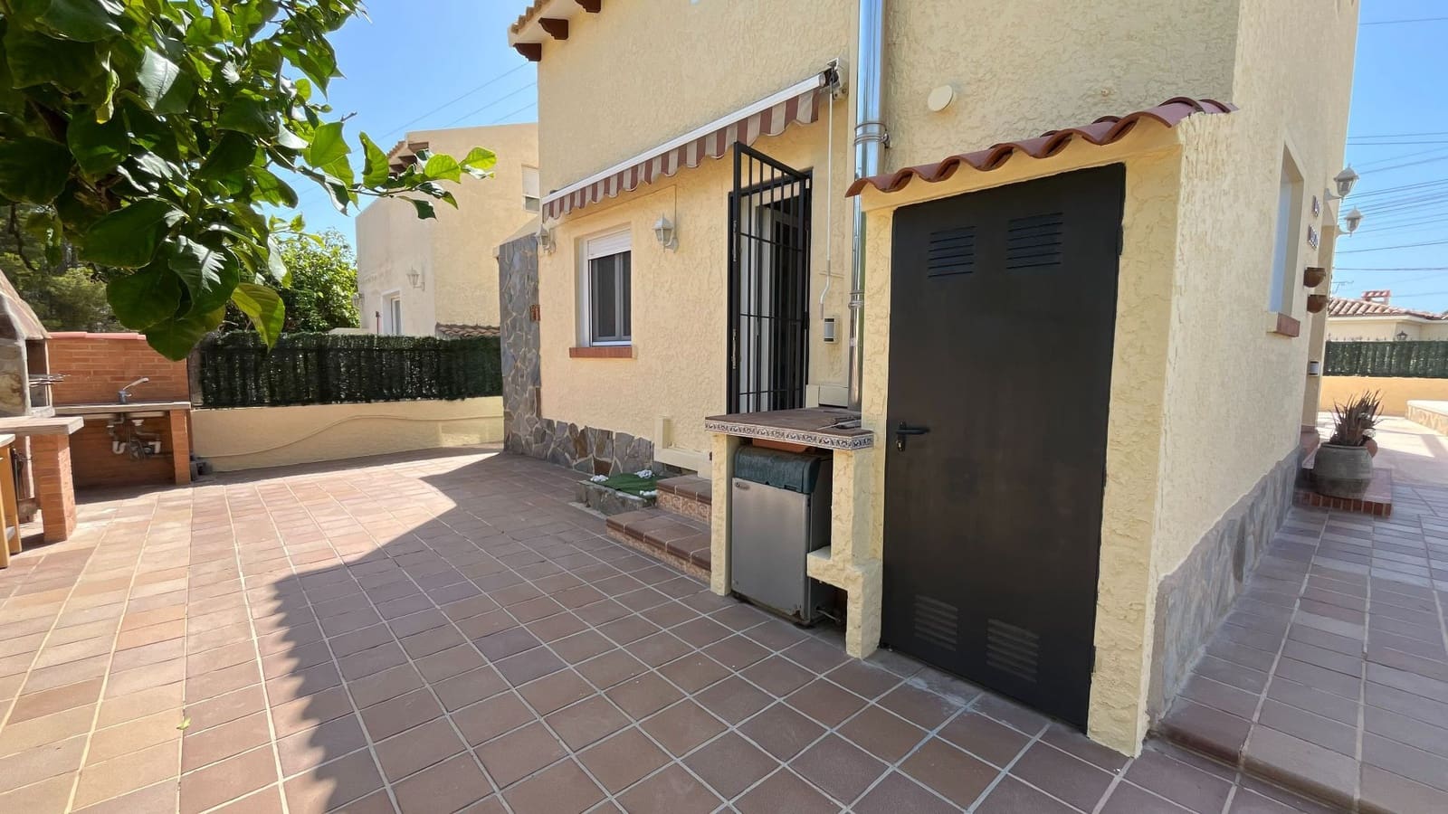 3 Zimmer Villa zu verkaufen in La Nucia mit Pool Garage - 460.000 € (Ref: 10061266)