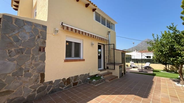 3 Zimmer Villa zu verkaufen in La Nucia mit Pool Garage - 460.000 € (Ref: 10061266)