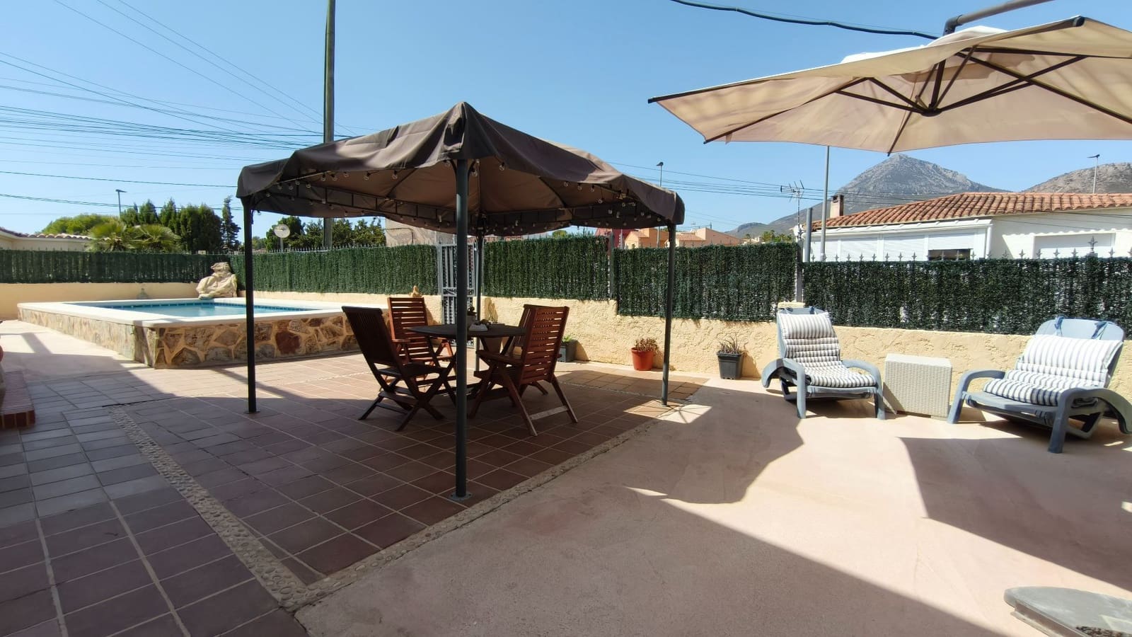 3 Zimmer Villa zu verkaufen in La Nucia mit Pool Garage - 460.000 € (Ref: 10061266)