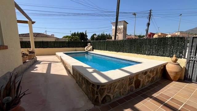 3 Zimmer Villa zu verkaufen in La Nucia mit Pool Garage - 460.000 € (Ref: 10061266)