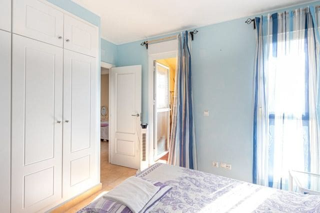 3 sovrum Lägenhet till salu i Benidorm med pool garage - 399 000 € (Ref: 10077591)