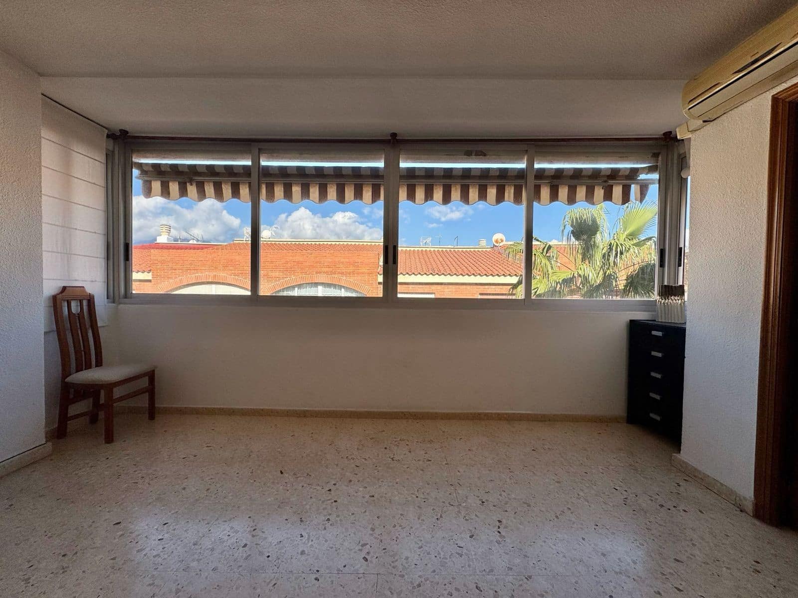 Apartamento de 3 habitaciones en Alfaz del Pi / L'Alfàs del Pi en venta - 192.000 € (Ref: 10088833)