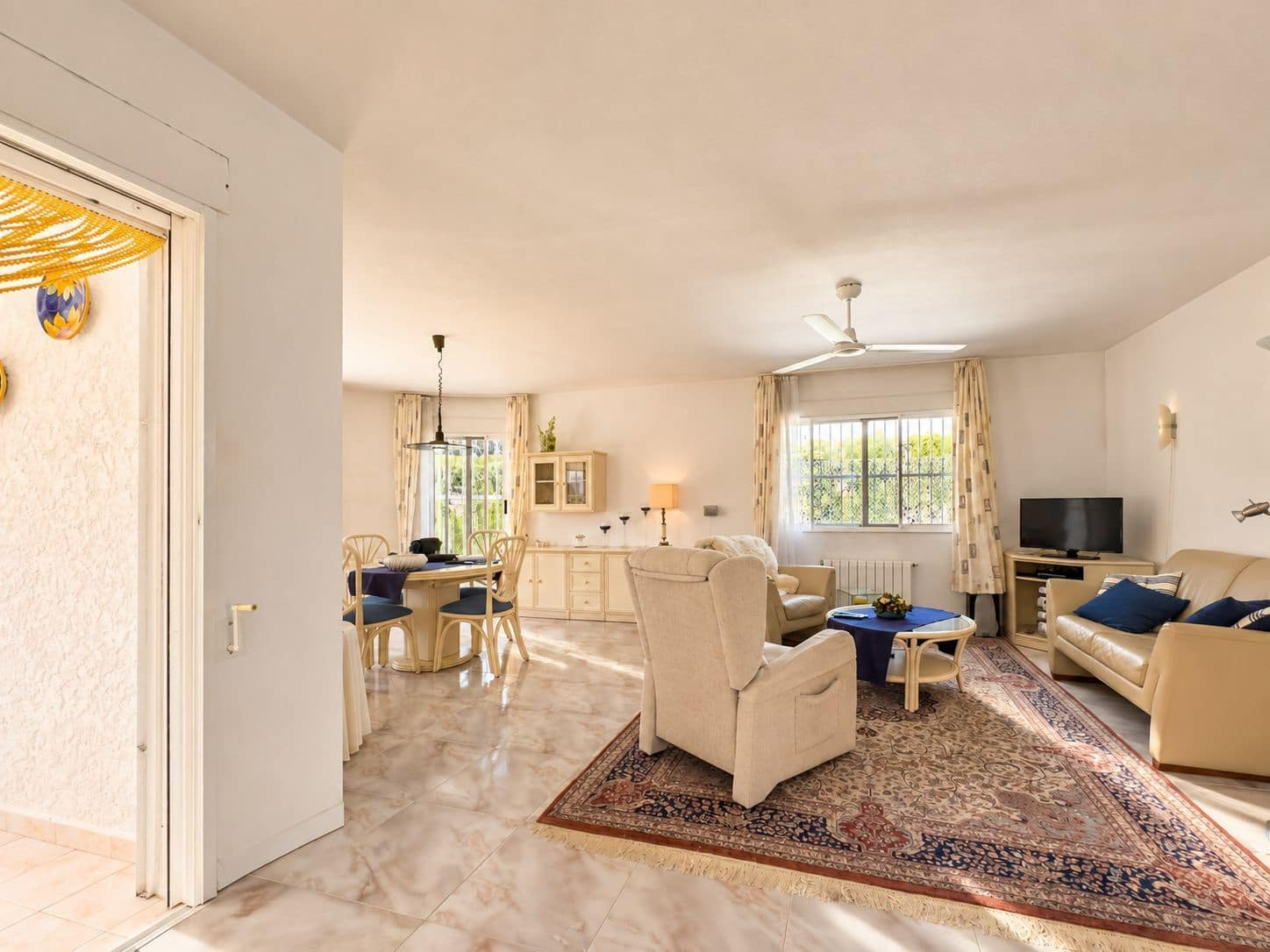 3 soverom Villa til salgs i La Nucia med svømmebasseng garasje - € 445 000 (Ref: 10090099)
