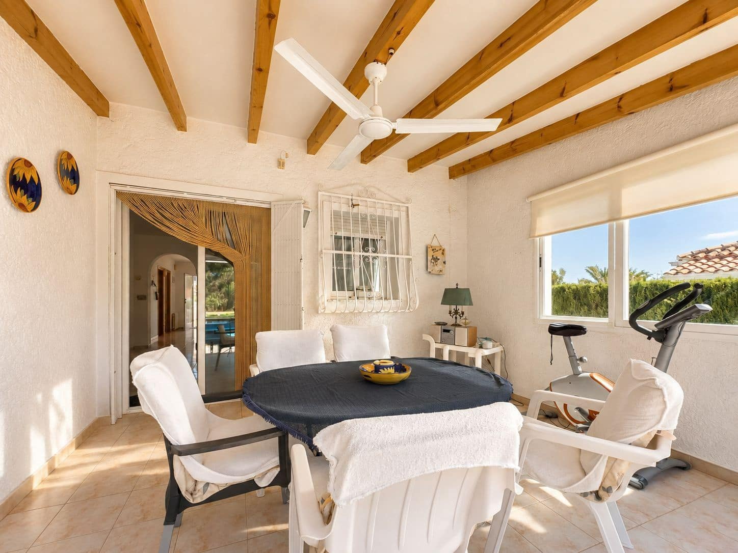 3 soverom Villa til salgs i La Nucia med svømmebasseng garasje - € 445 000 (Ref: 10090099)