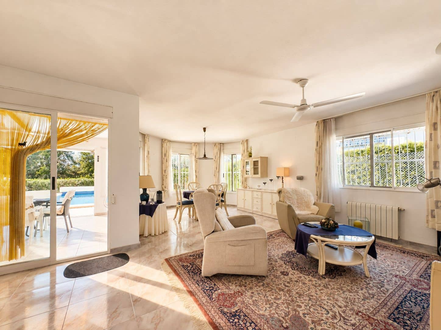 3 soverom Villa til salgs i La Nucia med svømmebasseng garasje - € 445 000 (Ref: 10090099)