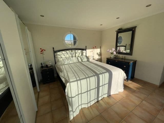5 slaapkamer Villa te koop in Alfaz del Pi / L'Alfas del Pi met zwembad garage - € 1.575.000 (Ref: 10097527)