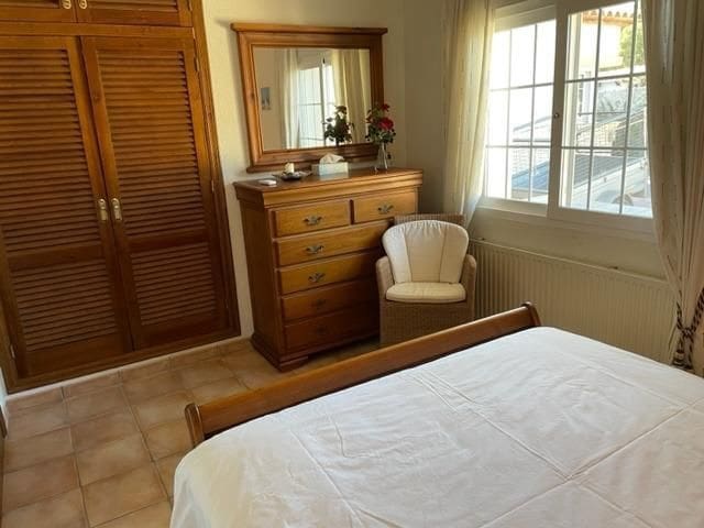 5 slaapkamer Villa te koop in Alfaz del Pi / L'Alfas del Pi met zwembad garage - € 1.575.000 (Ref: 10097527)