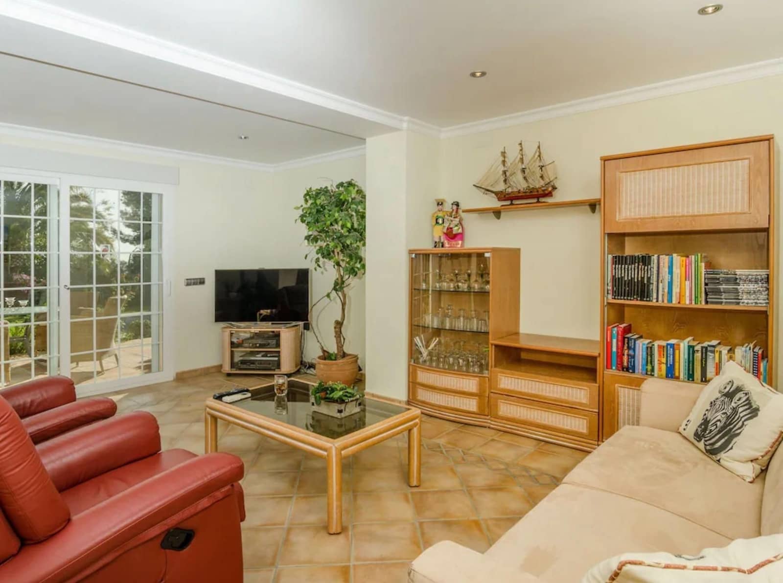 5 slaapkamer Villa te koop in Alfaz del Pi / L'Alfas del Pi met zwembad garage - € 1.575.000 (Ref: 10097527)