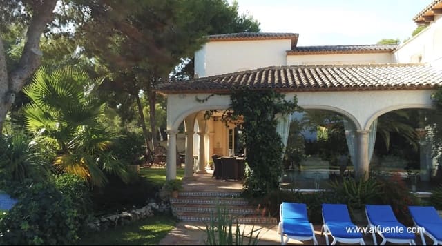 5 slaapkamer Villa te koop in Alfaz del Pi / L'Alfàs del Pi met zwembad garage - € 1.575.000 (Ref: 10097527)