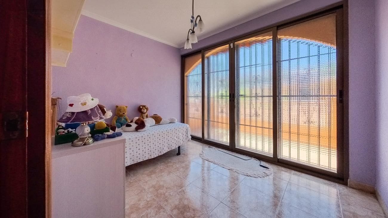 5 chambre Villa/Maison à vendre à La Nucia avec piscine garage - 475 000 € (Ref: 10097529)