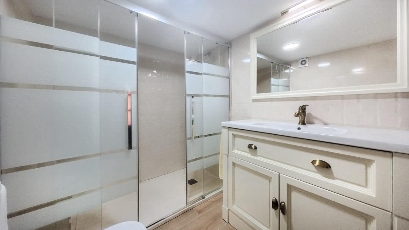 5 chambre Villa/Maison à vendre à La Nucia avec piscine garage - 475 000 € (Ref: 10097529)