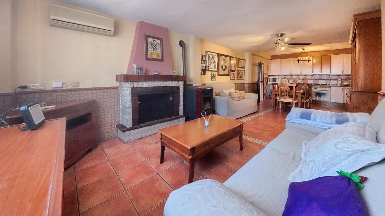 5 chambre Villa/Maison à vendre à La Nucia avec piscine garage - 475 000 € (Ref: 10097529)