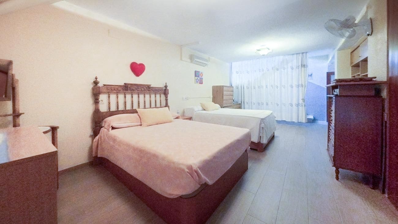 5 chambre Villa/Maison à vendre à La Nucia avec piscine garage - 475 000 € (Ref: 10097529)
