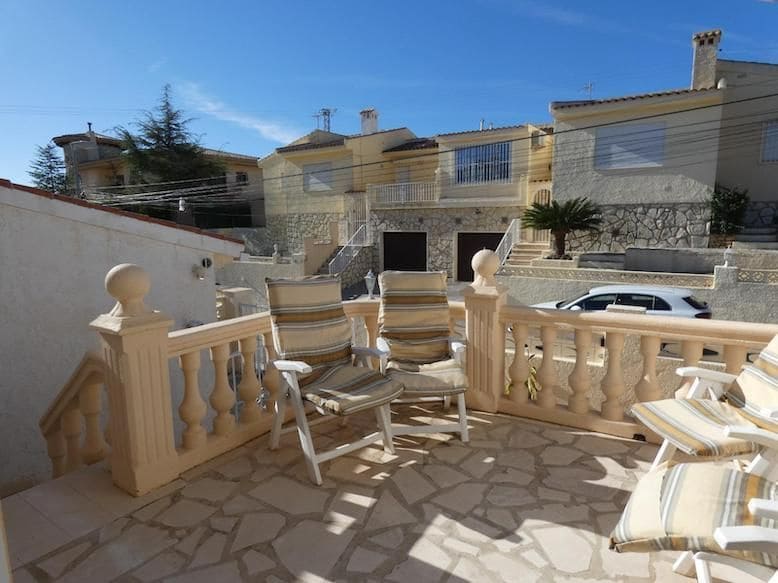 3 chambre Villa/Maison à vendre à La Nucia avec piscine garage - 450 000 € (Ref: 10101561)