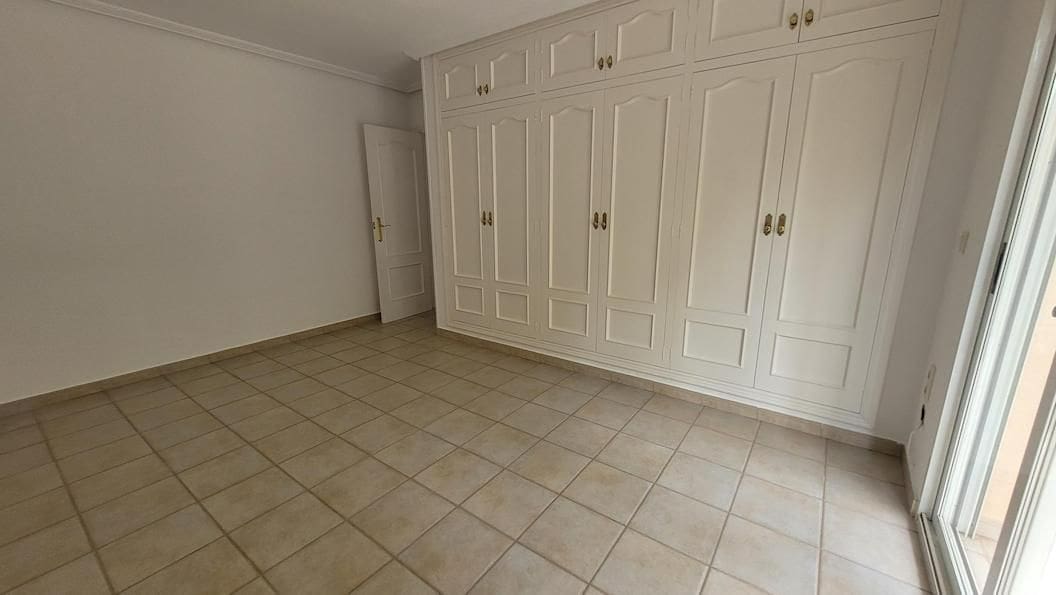 3 chambre Villa/Maison à vendre à La Nucia avec piscine garage - 450 000 € (Ref: 10101561)