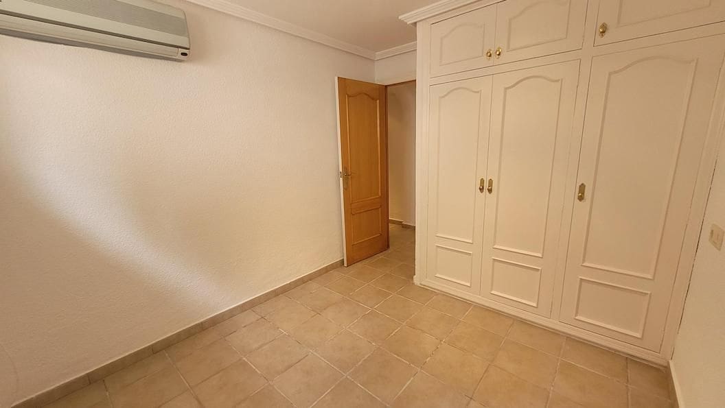 3 chambre Villa/Maison à vendre à La Nucia avec piscine garage - 450 000 € (Ref: 10101561)