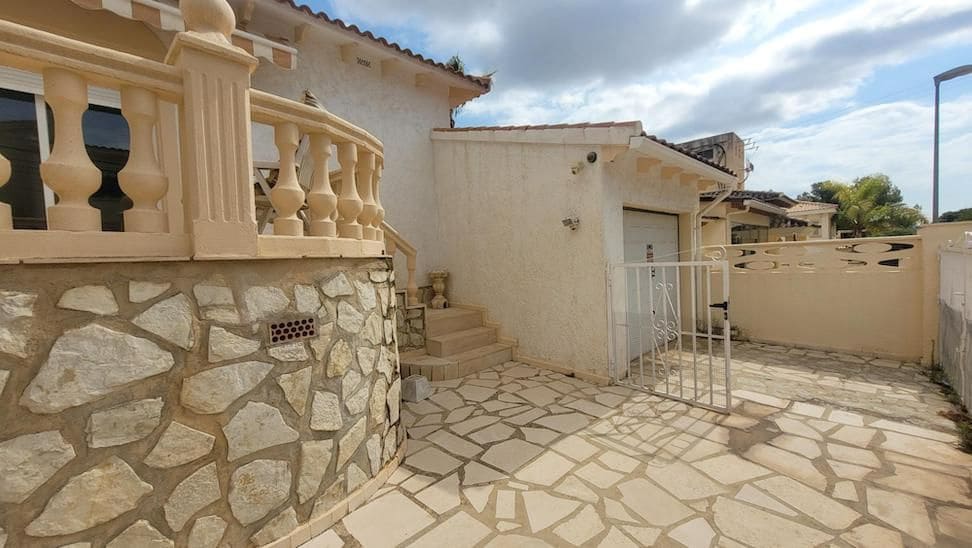 3 chambre Villa/Maison à vendre à La Nucia avec piscine garage - 450 000 € (Ref: 10101561)