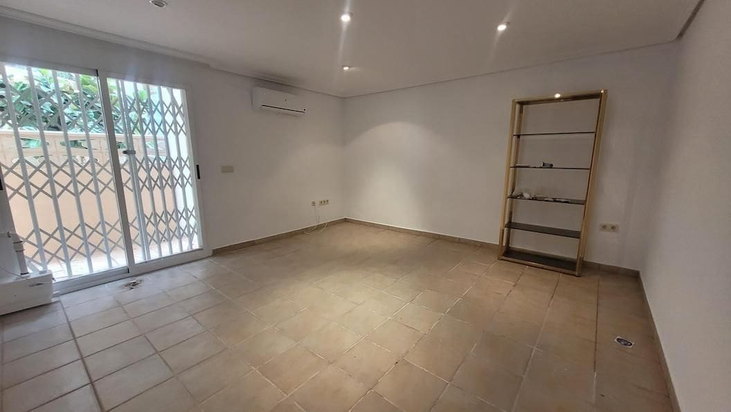 3 chambre Villa/Maison à vendre à La Nucia avec piscine garage - 450 000 € (Ref: 10101561)