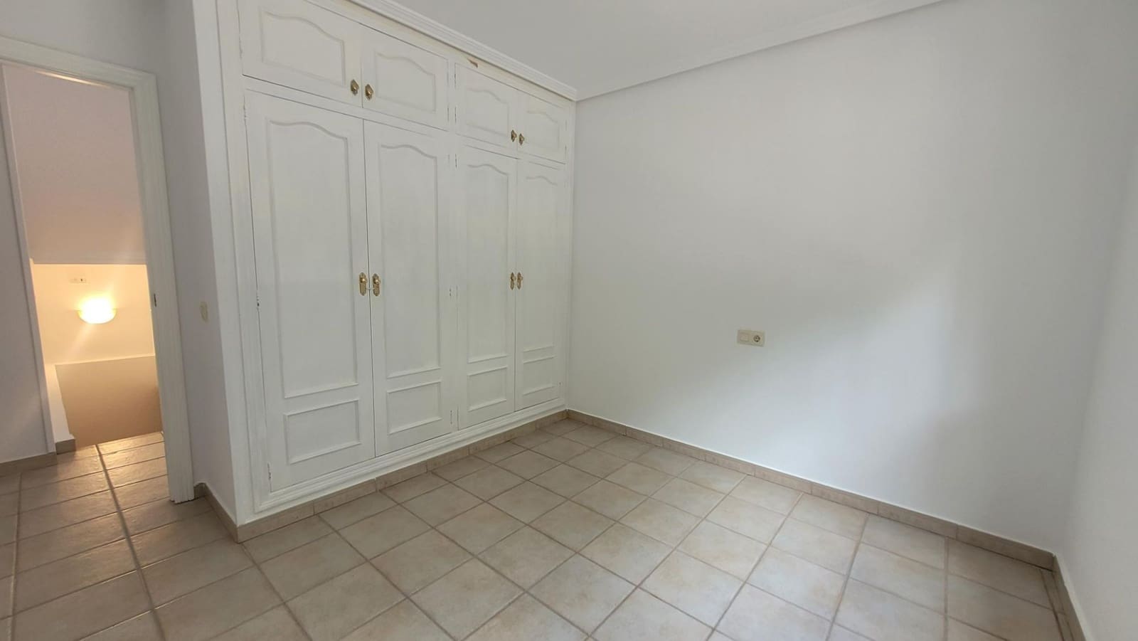 3 chambre Villa/Maison à vendre à La Nucia avec piscine garage - 450 000 € (Ref: 10101561)