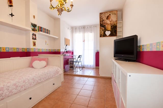 2 quarto Penthouse para venda em Finestrat com piscina garagem - 308 000 € (Ref: 10111485)