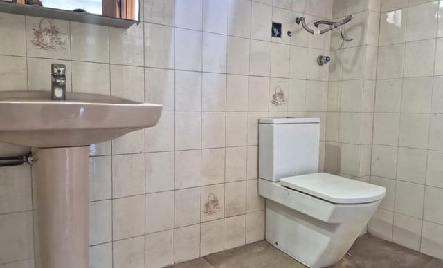 Kommersiell til salgs i Altea - € 200 000 (Ref: 10111487)