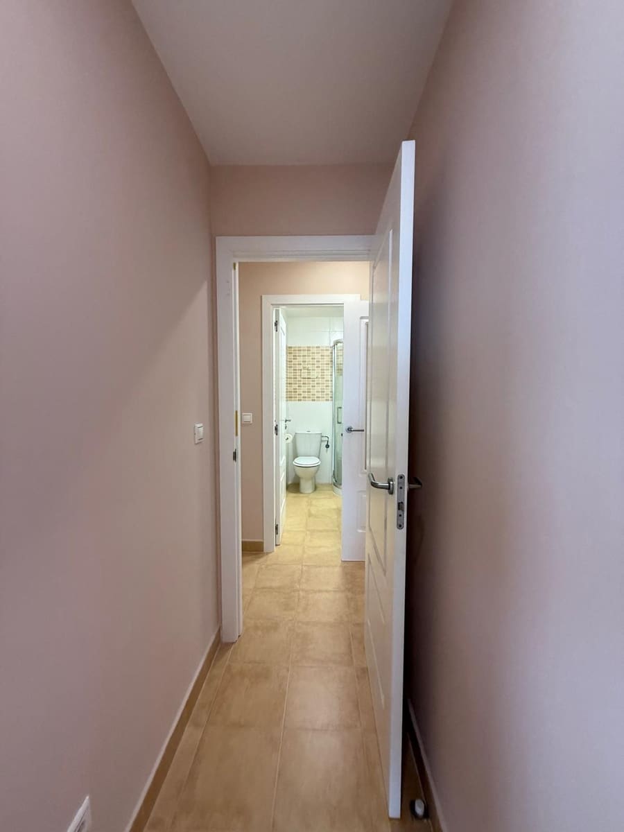 2 soveværelse Lejlighed til salg i Benidorm med swimmingpool garage - € 325.000 (Ref: 10114454)