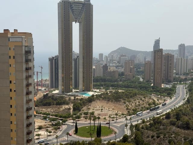 2 Zimmer Apartment zu verkaufen in Benidorm mit Pool Garage - 325.000 € (Ref: 10114454)