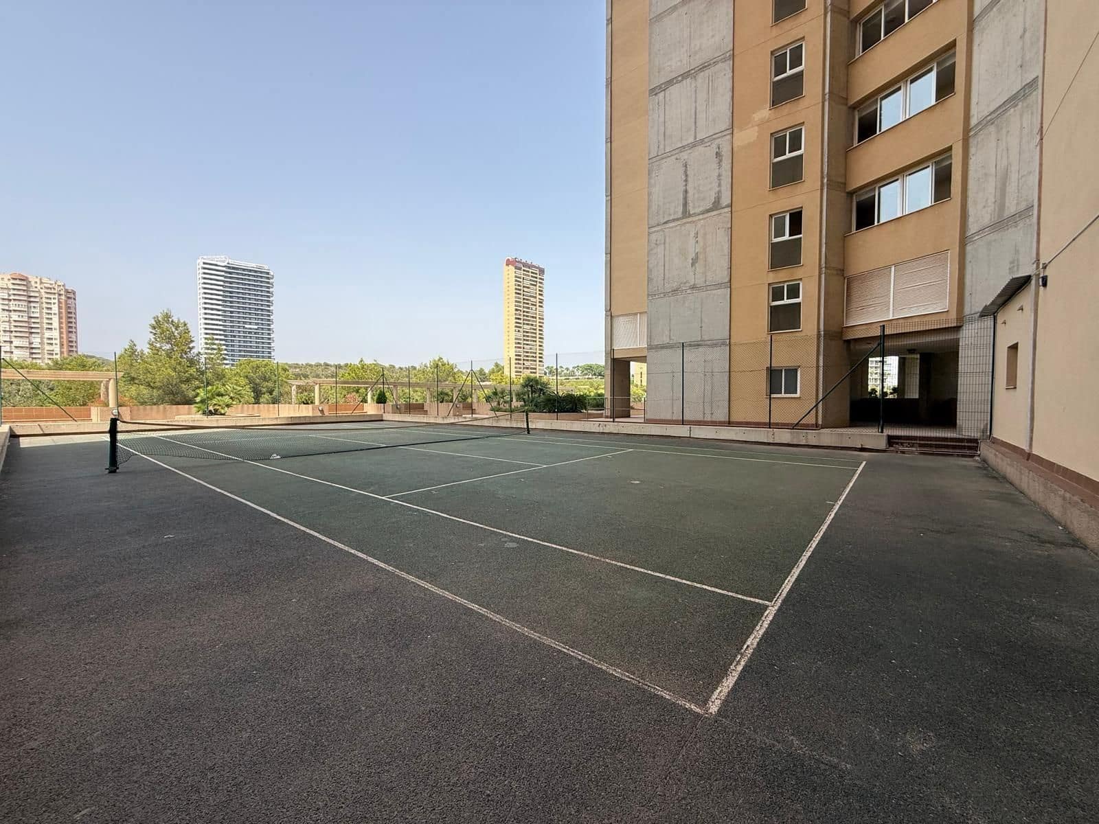 2 soveværelse Lejlighed til salg i Benidorm med swimmingpool garage - € 325.000 (Ref: 10114454)
