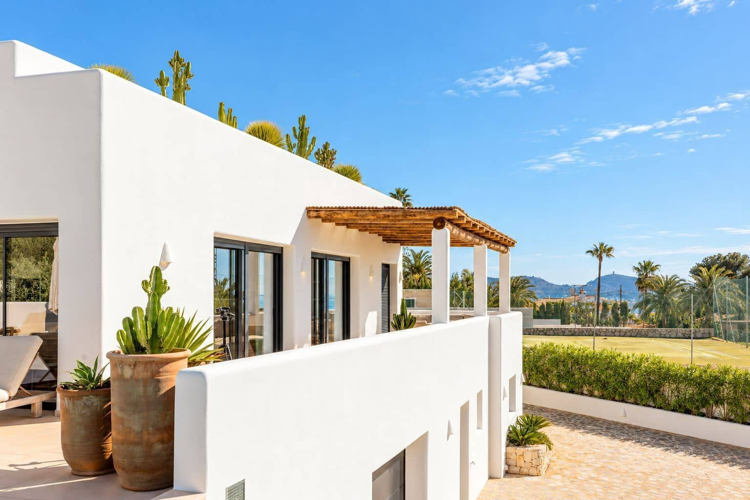 4 quarto Moradia para venda em Moraira com piscina garagem - 1 995 000 € (Ref: 10123426)