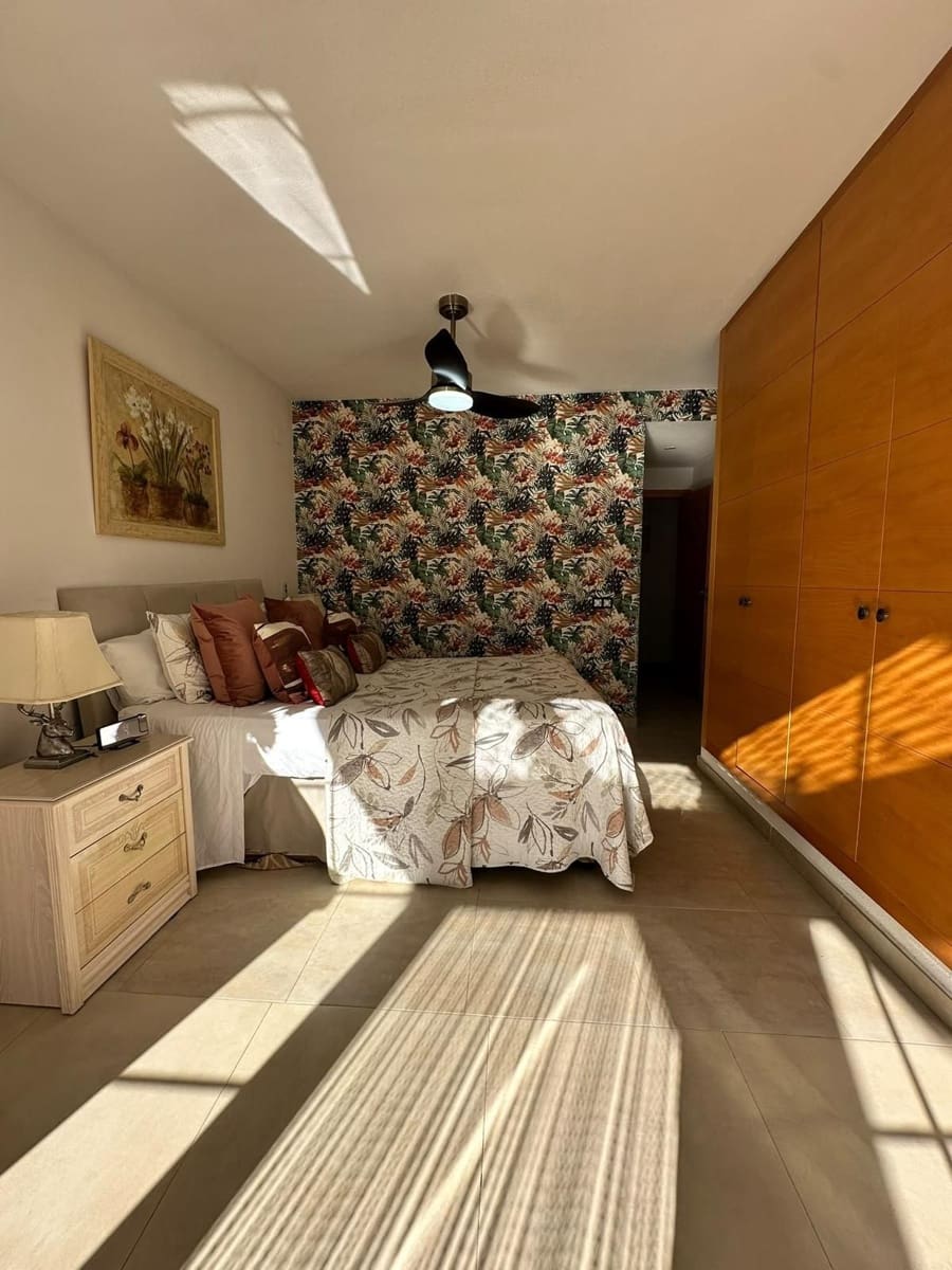 3 soverom Leilighet til salgs i Albir med svømmebasseng garasje - € 445 000 (Ref: 10139126)