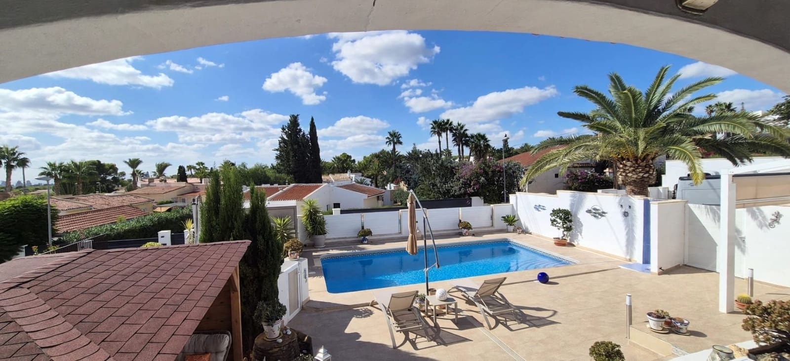 3 bedroom Villa for sale in La Nucia with pool garage - € 549,000 (Ref: 10148294)