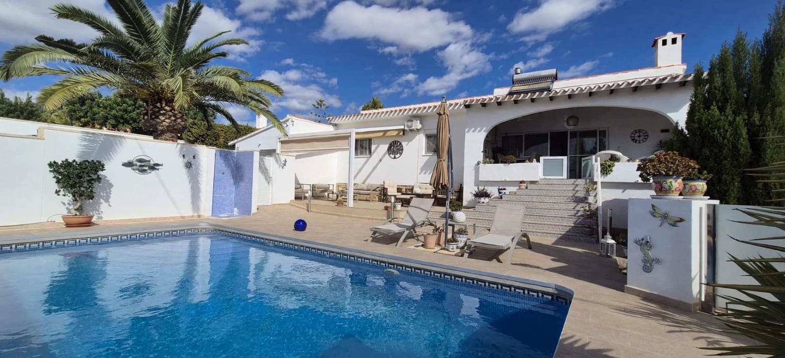 3 bedroom Villa for sale in La Nucia with pool garage - € 549,000 (Ref: 10148294)