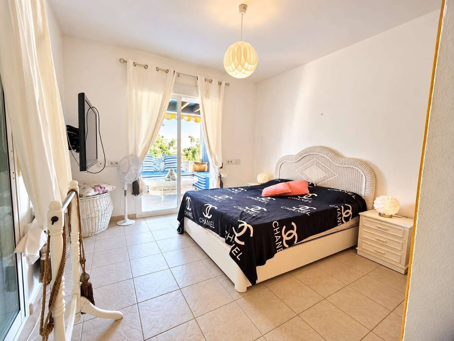 3 bedroom Villa for sale in La Nucia with pool garage - € 550,000 (Ref: 10162115)