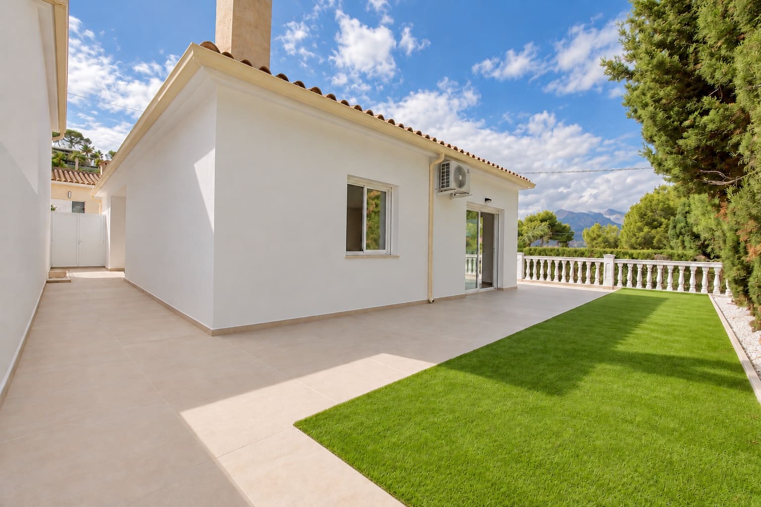3 soverom Villa til salgs i Albir med svømmebasseng - € 649 000 (Ref: 10164158)