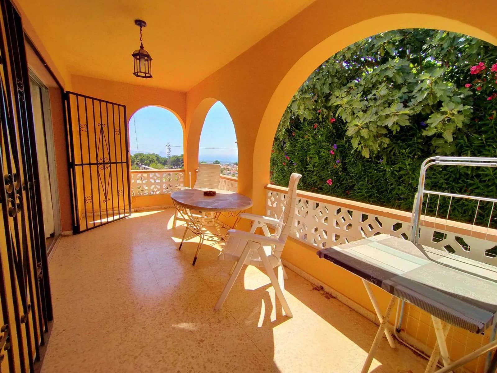4 soverom Villa til salgs i La Nucia med garasje - € 375 000 (Ref: 10184208)