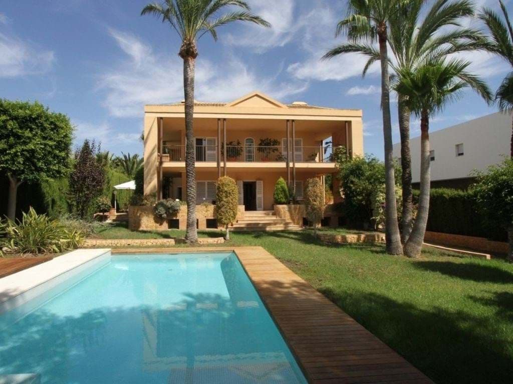 4 slaapkamer Villa te koop in Benidorm met zwembad garage - € 950.000 (Ref: 6989832)