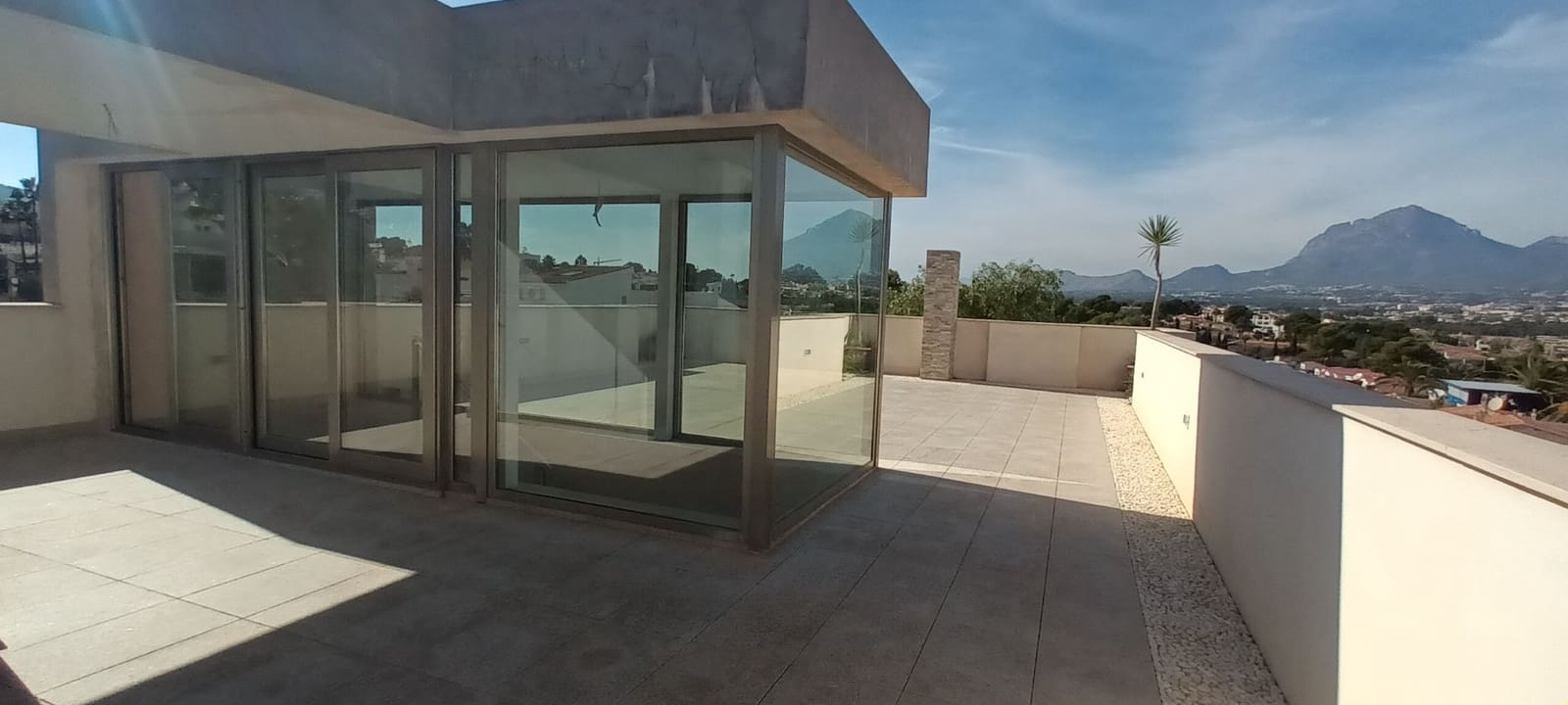 Chalet de 6 habitaciones en Albir en venta con piscina garaje - 2.100.000 € (Ref: 7216366)