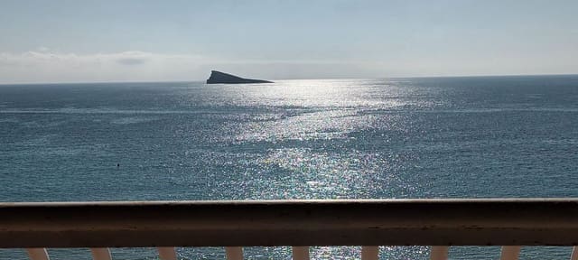 4 Zimmer Apartment zu verkaufen in Benidorm mit Garage - 555.000 € (Ref: 8072650)