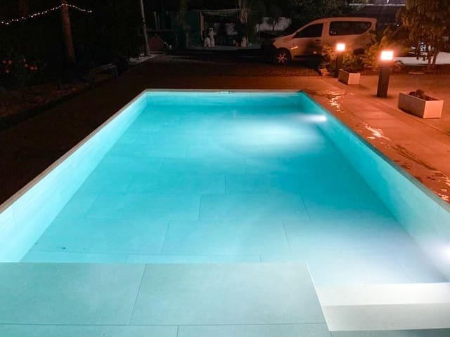 3 bedroom Villa for sale in Polop with pool garage - € 845,000 (Ref: 8445279)