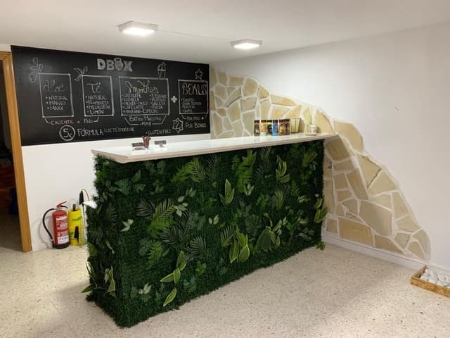 Commercial for sale in Alfaz del Pi / L'Alfàs del Pi - € 289,000 (Ref: 8449885)